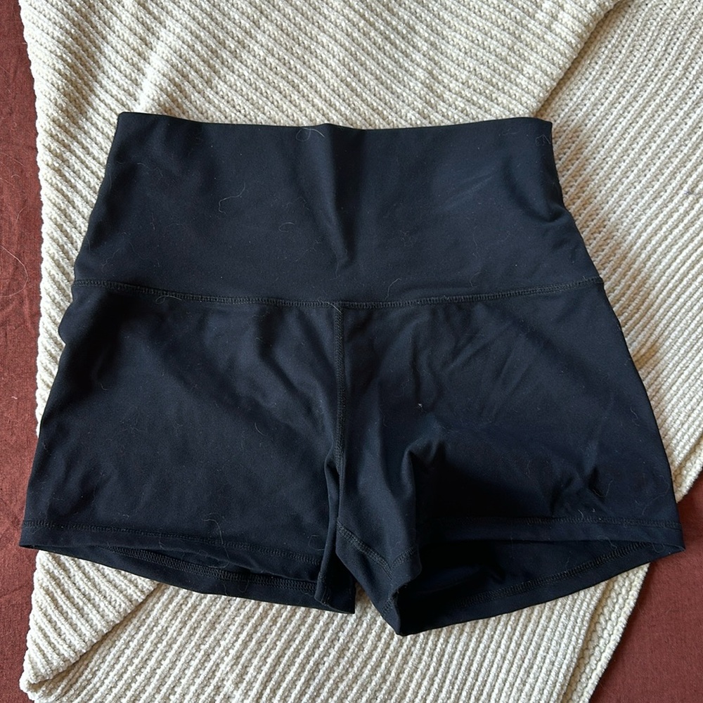 Bourne primitive booty shorts. Size medium.